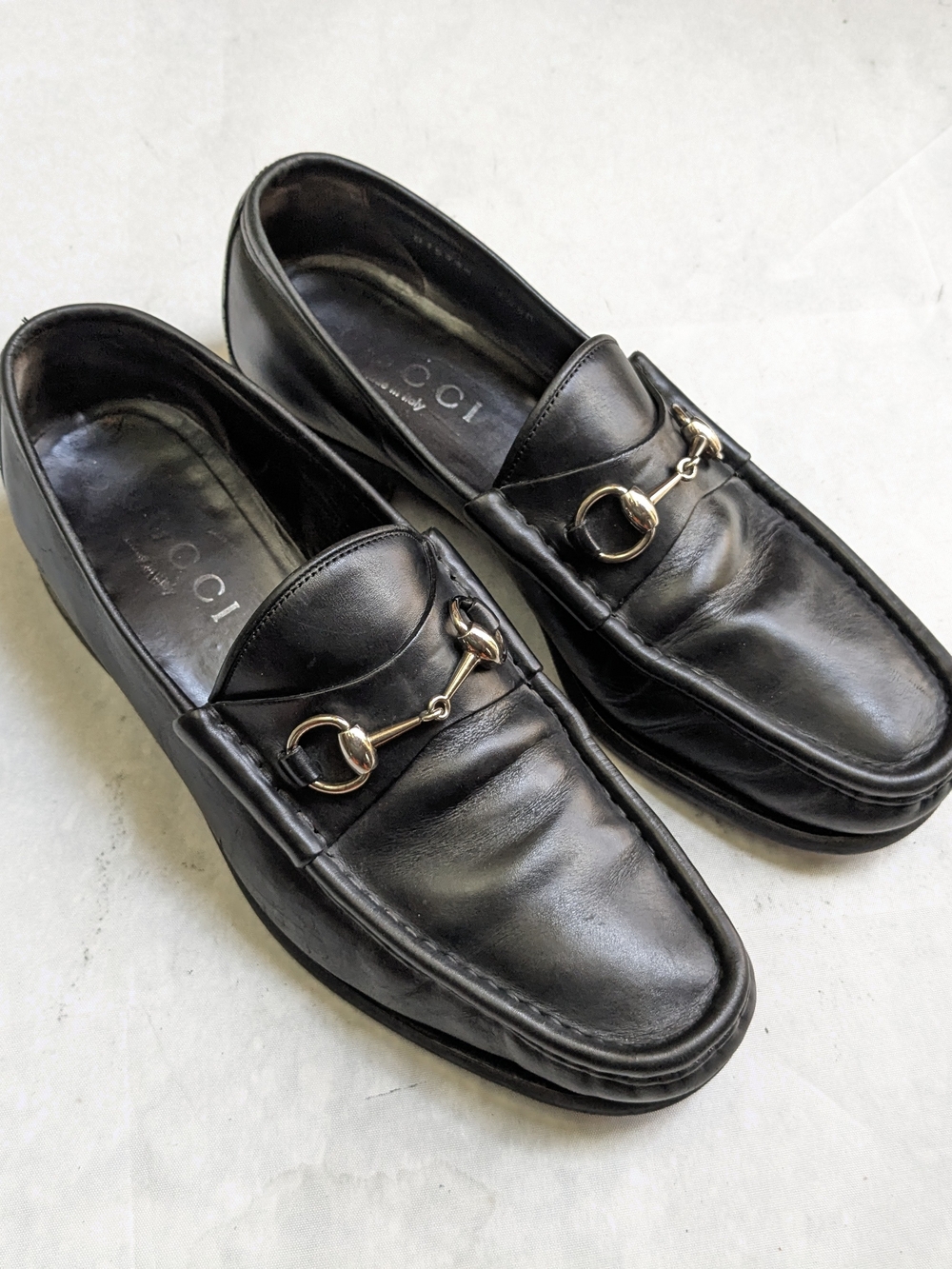 Gucci Men’s Black Leather Horsebit Loafers